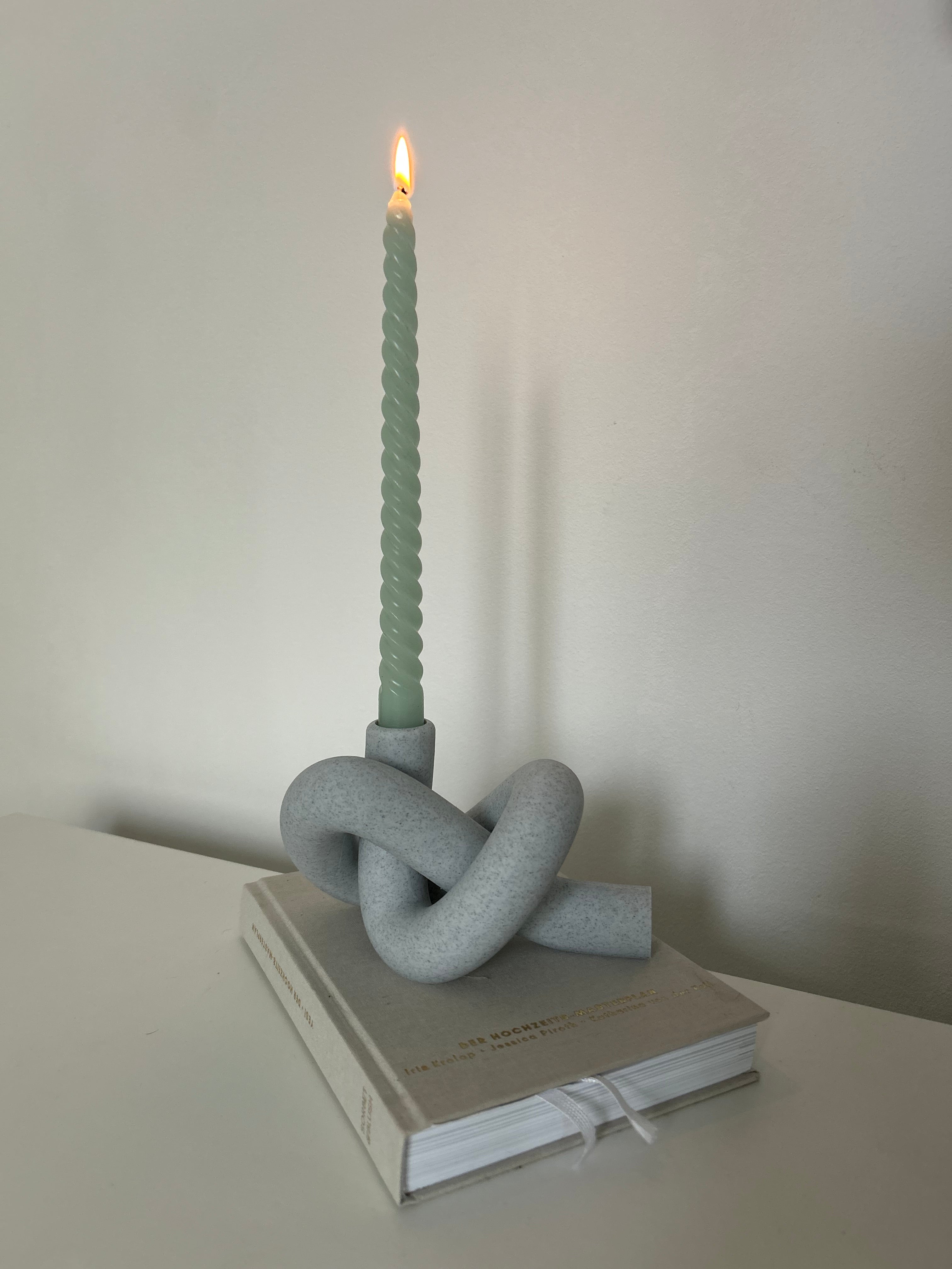 Kerzenhalter „KNOT“