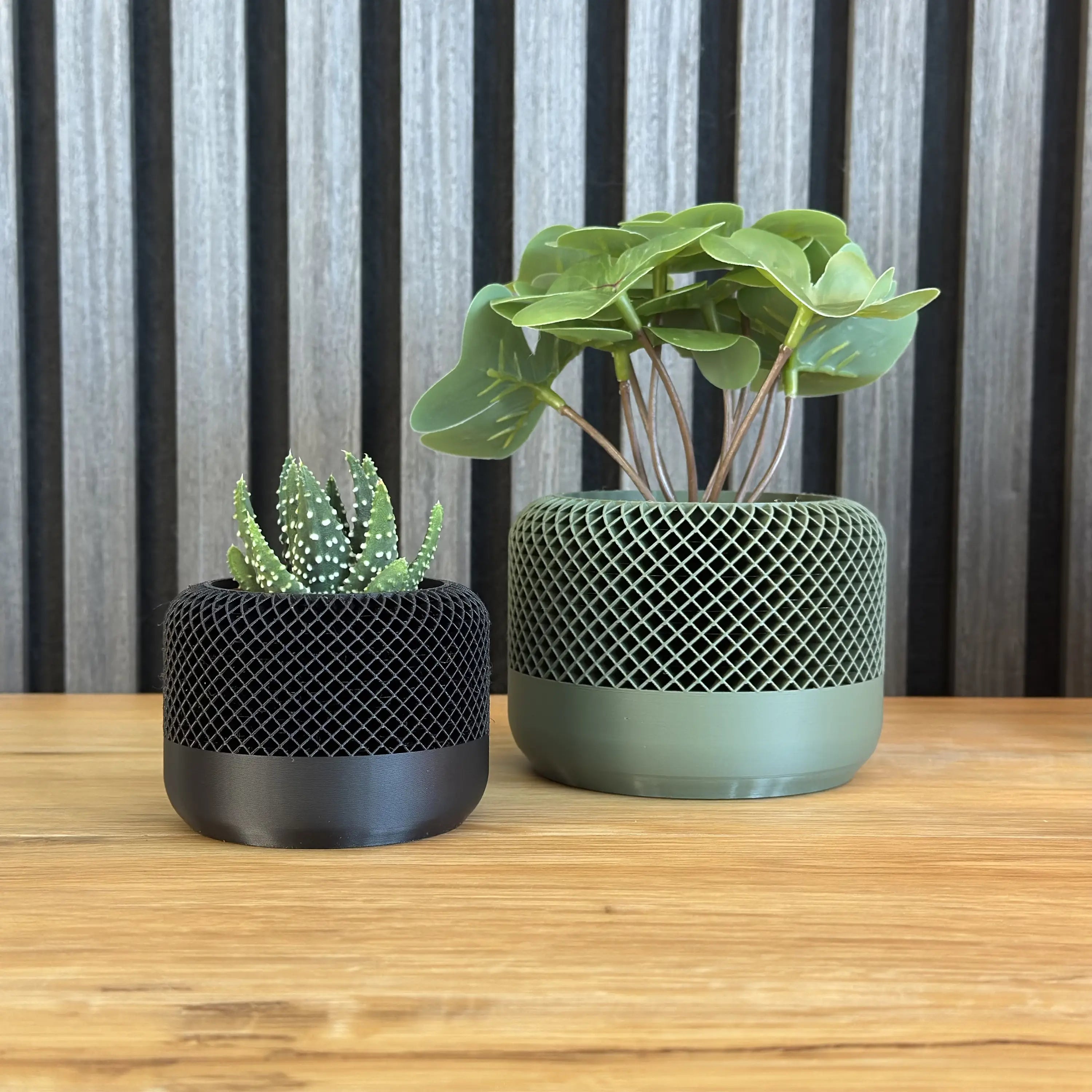 Linea Pot