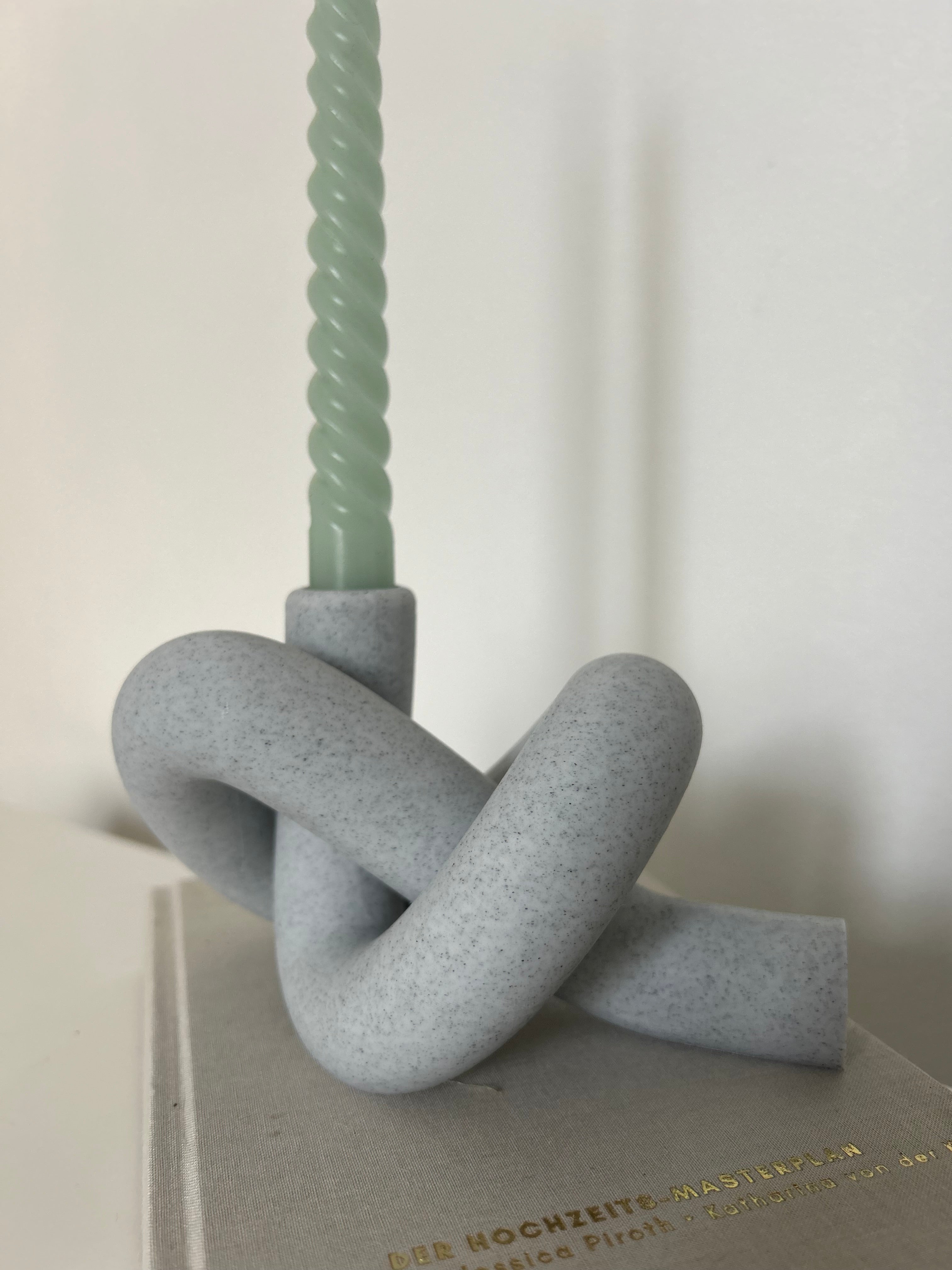 Kerzenhalter „KNOT“