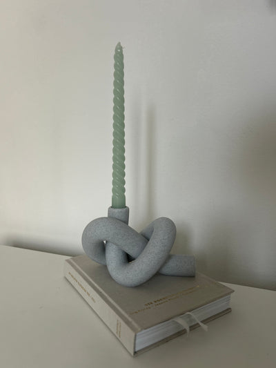 Kerzenhalter „KNOT“